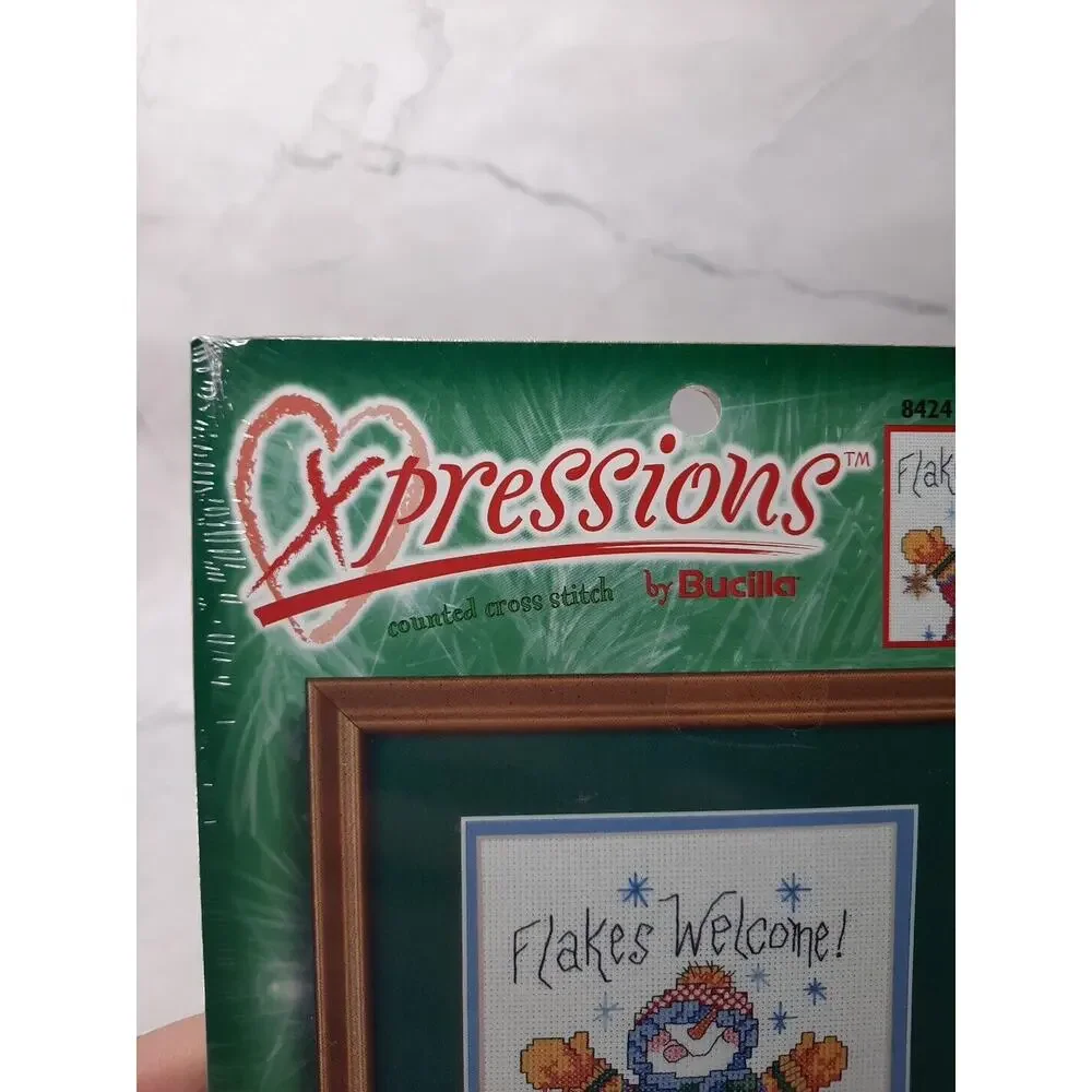 Xpressions by Bucilla Counted Cross Stitch Kit Flakes Welcome 84241 Snowman 5x7